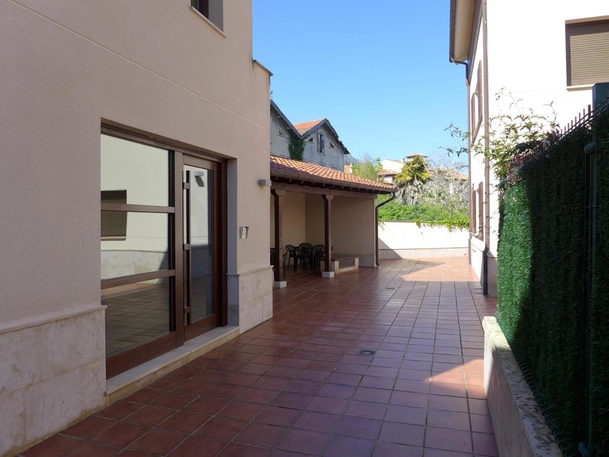 Apartamento En Nueva De Llanes Exteriör bild